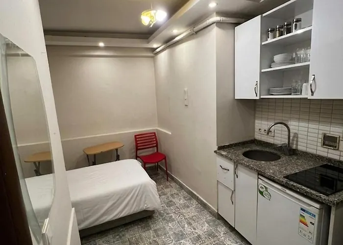 Red Tent Urban Aparthotel *