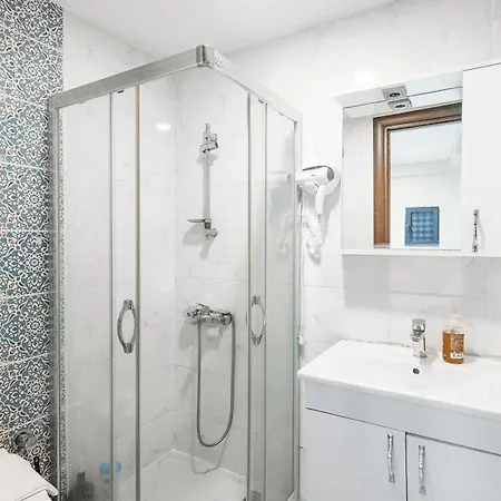 Red Tent 90 Apartmanhotel