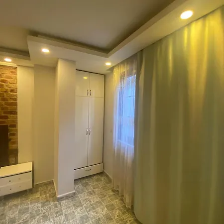 Red Tent 90 Provincia di Istanbul